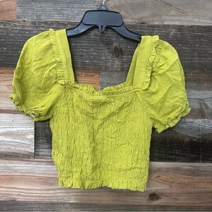 Monteau Los Angeles Womens Smocked Green Peasant Crop Top Puff Sleeves Small